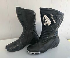 Forma motorbike boots size 9