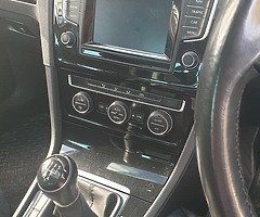 2015 (151) Volkswagen Golf TDI - Image 4/9