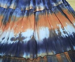 Maxi dress
Size small