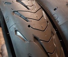 Michelin road 5 - Image 6/10