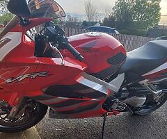 2004 Honda VFR - Image 5/7