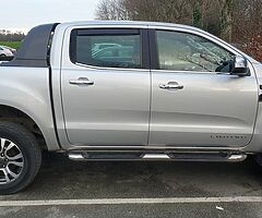 Ford Ranger crew cab limited - Image 5/6
