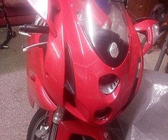 2004 ducati 749 **low mileage** - Image 3/9