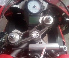 2004 ducati 749 **low mileage** - Image 5/9
