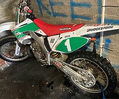 2002 Honda CR - Image 4/6