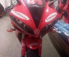 2005 r1 **low mileage** - Image 3/7