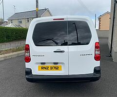 2012 Peugeot Partner - Image 4/10