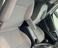 2012 Peugeot Partner - Image 8/10