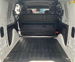 2012 Peugeot Partner - Image 10/10