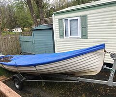 2016 Lough boat  19ft