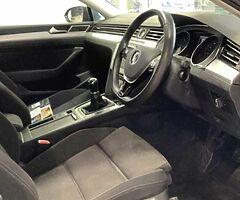 2016 VW Passat SE Business from €55 P/W - Image 4/7