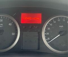 2013 Vauxhall Vauxhall Vivaro - Image 4/5