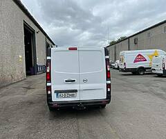 Opel Vivaro - Image 4/10
