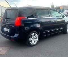 Peugeot 5008 1.6 Disel automatic - Image 5/8