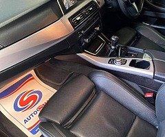 Bmw 518d 2L m sport  2015 - Image 9/10