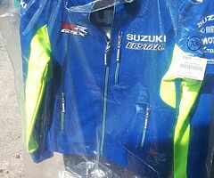 Selection of kids and adults polo shirts - Image 5/10