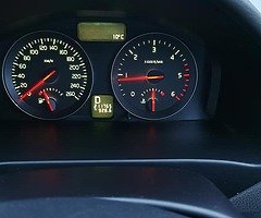 Car - Image 8/10