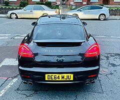 2014 Porsche Panamera - Image 7/10