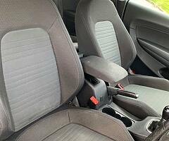 2012 Volkswagen Scirocco - Image 6/8