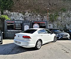 2015 Volkswagen Passat - Image 4/10