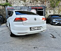 2015 Volkswagen Passat - Image 7/10