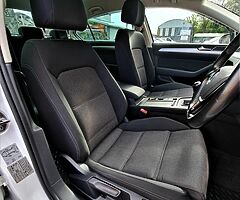 2015 Volkswagen Passat - Image 9/10