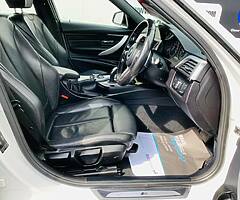 2018 BMW Series 3 - Image 6/10