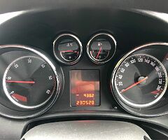 Opel Astra Commercial 1.7 CDTi - Image 9/10