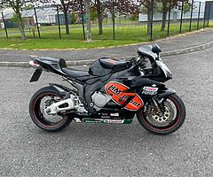 2005 Honda  Fireblade cbr 1000