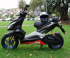 Pic For attention! Any mopeds goin cheap must be driving dont want any dirt