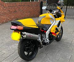1996 Honda VFR - Image 4/10