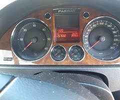 06 VW Passat 1.9 TDI gold