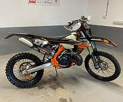 2019 KTM 300