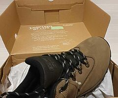 Hi tec  shoes - Image 4/9