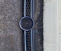 Mk 6 GTD  genuine kit - Image 3/5