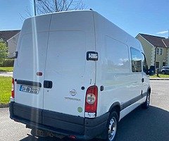Nissan Interstar Crew Cab 6 Seater
