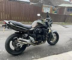 Suzuki bandit 1200