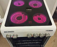 50cm Montpellier electric cooker
