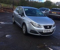 2009 SEAT IBIZA FULL YEARS MOT LOW MILLAGE