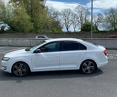 Skoda Rapid Sport - Image 5/10