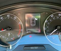Skoda Rapid Sport - Image 7/10