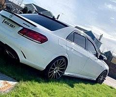 2016 Merc E220 AMG Line Night Edition - Image 8/9