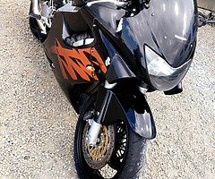 Honda cbr 600 - Image 4/6