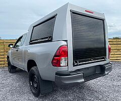 2021 Toyota Hilux - Image 10/10