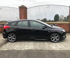2017 Ford Focus - Image 3/10