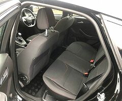 2017 Ford Focus - Image 8/10
