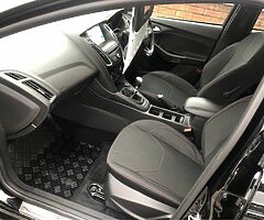 2017 Ford Focus - Image 9/10