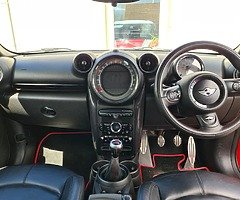 Mini Cooper Countryman - Image 6/9