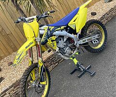 Rmz 450 2010