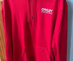 Oakley free ride hoody’s Size large